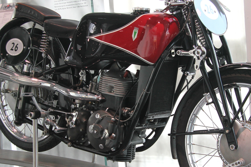 Illustration for article titled Two stroke Thursday, strangely